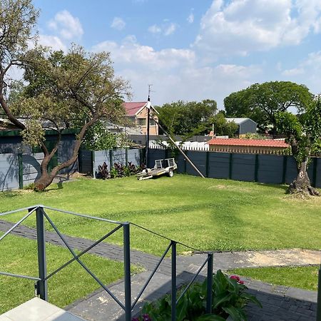 Victoria Guest House Alberton Exterior photo