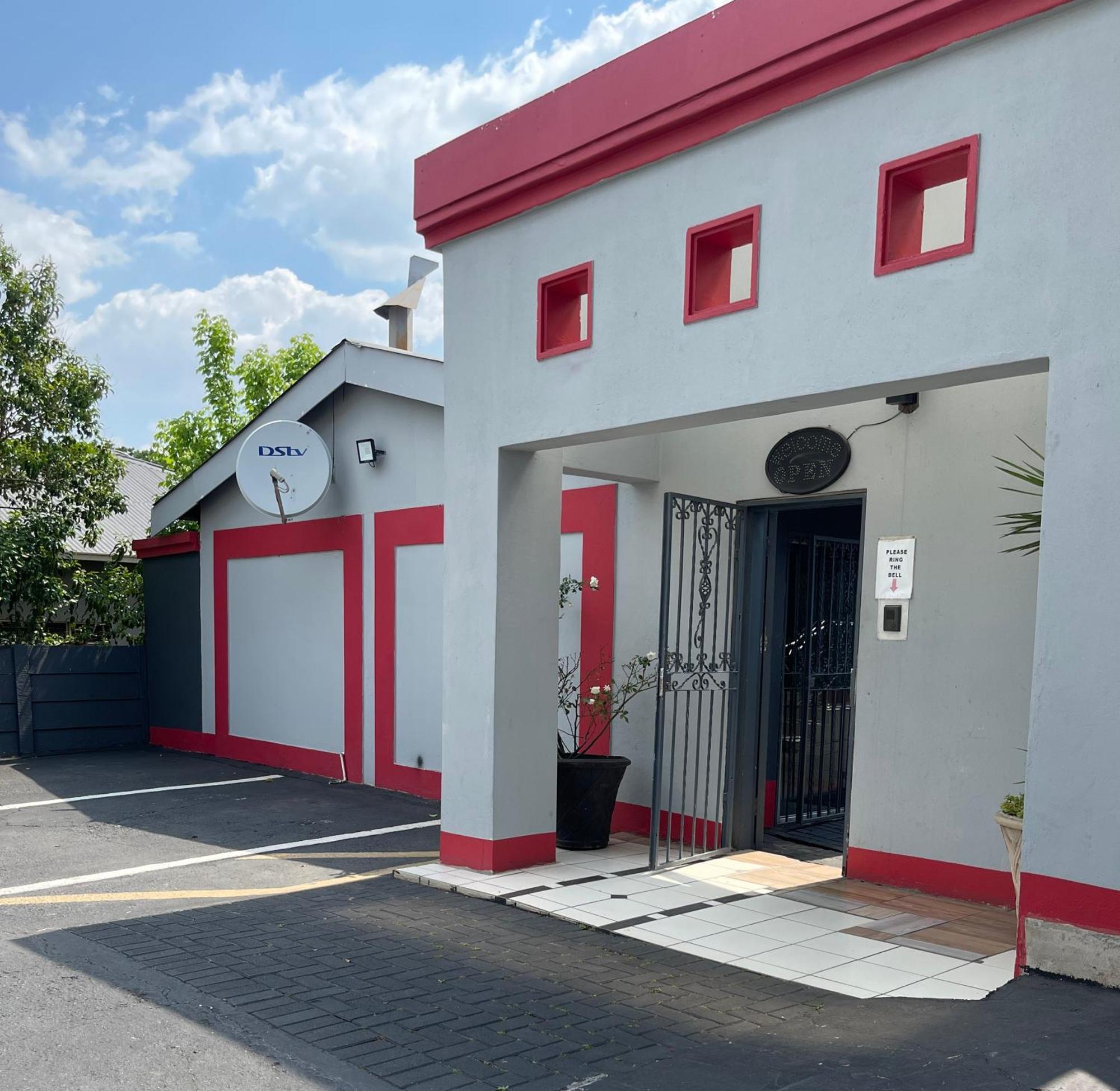 Victoria Guest House Alberton Exterior photo